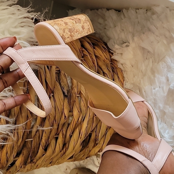 A/ anthropologie Pastel Powder pink sandals - Picture 5 of 10